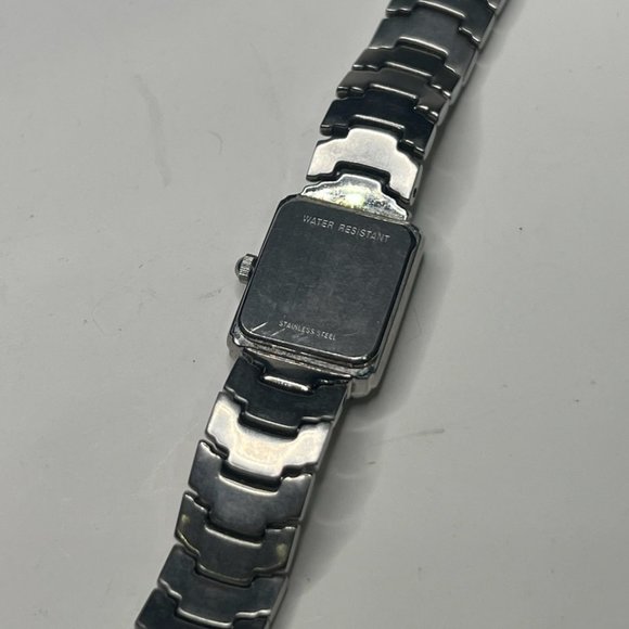 Preowned Wittnauer 9B01 Silver Dial Rectangle Women's Swiss Quartz Watch - Picture 4 of 5